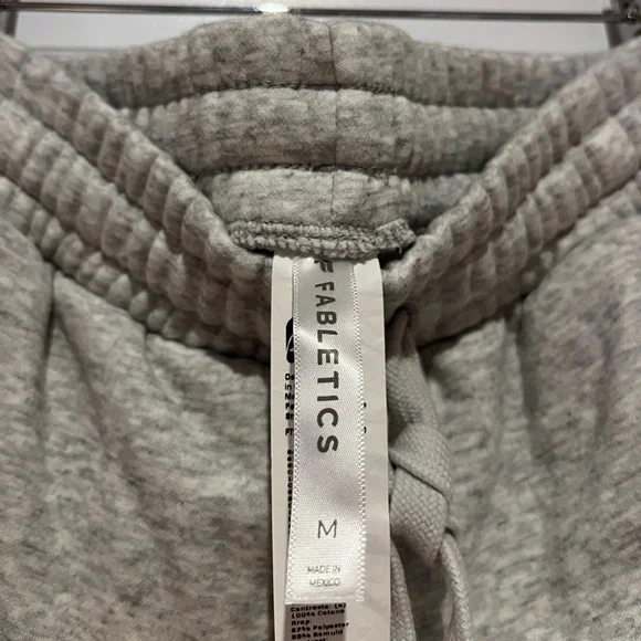 Fabletics sweat pants - Picture 2 of 3